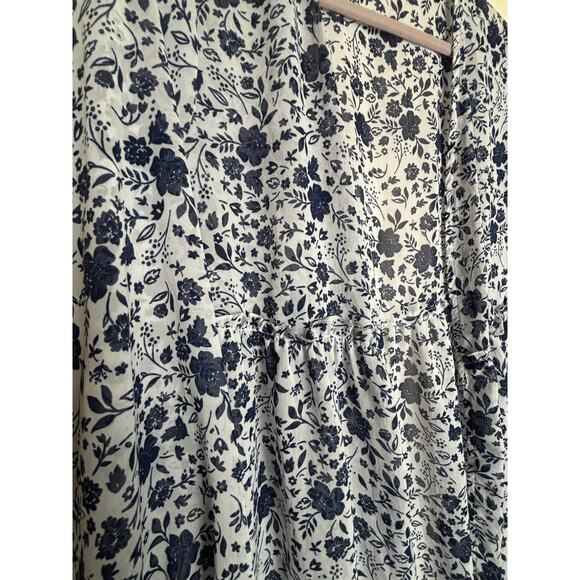Rebellion Again Blue and White Floral Maxi Kimono One Size - Picture 5 of 9